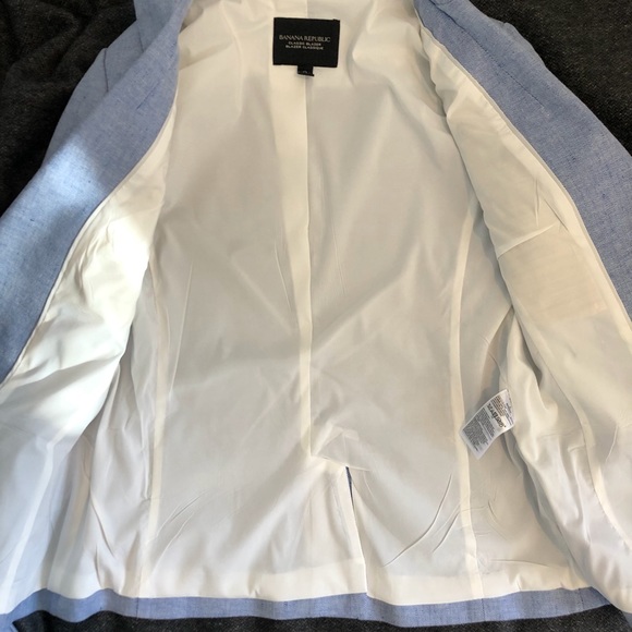 Banana Republic classic blazer, size 0 - Picture 4 of 14